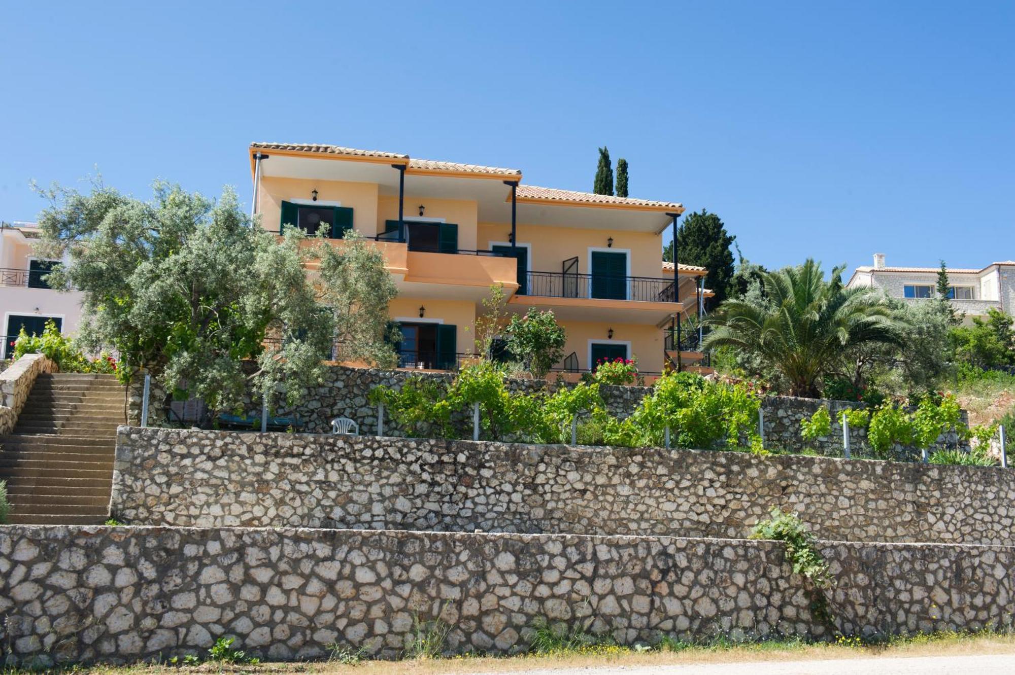 Apartamento Pansion Laertes Tsoukaládhes Exterior foto